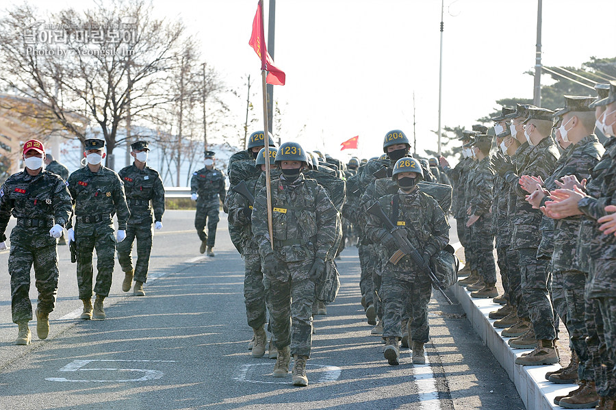 신병 1275기 빨간명찰수여식_0277.jpg