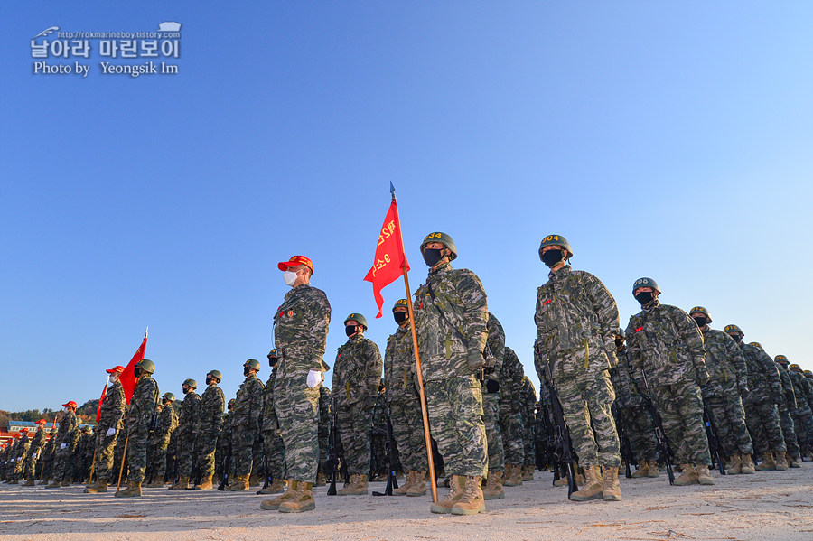 신병 1275기 빨간명찰수여식_0467.jpg