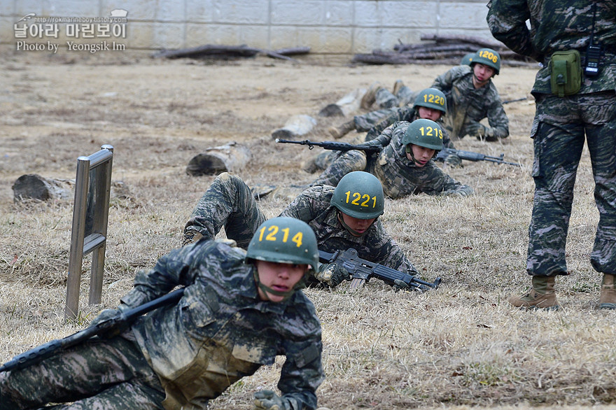 신병1301기_극기주_각개전투_2241.jpg