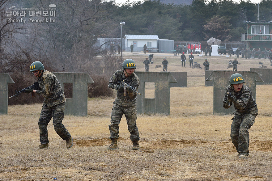 신병1301기_극기주_각개전투_2409.jpg