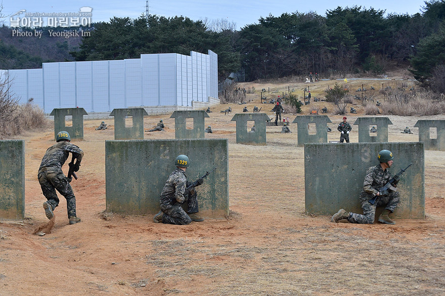 신병1301기_극기주_각개전투_2278_3.jpg