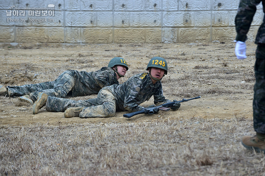 신병1301기_극기주_각개전투_2203.jpg