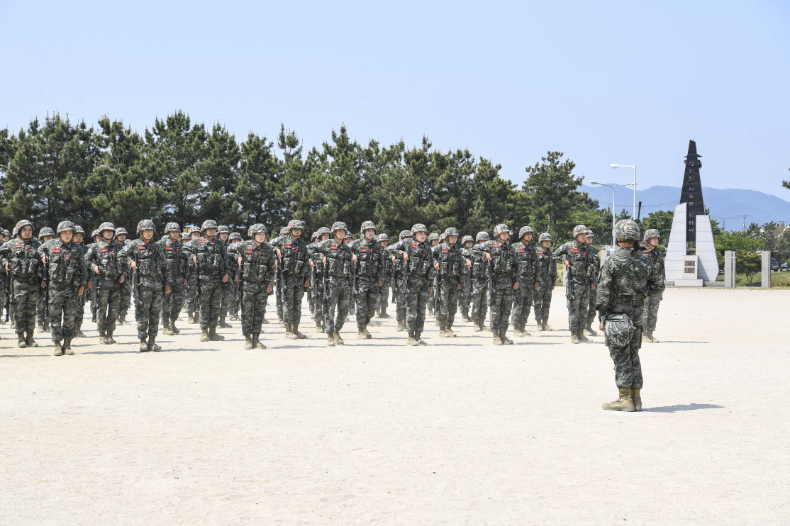 해병대 사관후보생 132기 교육사열 21.jpg