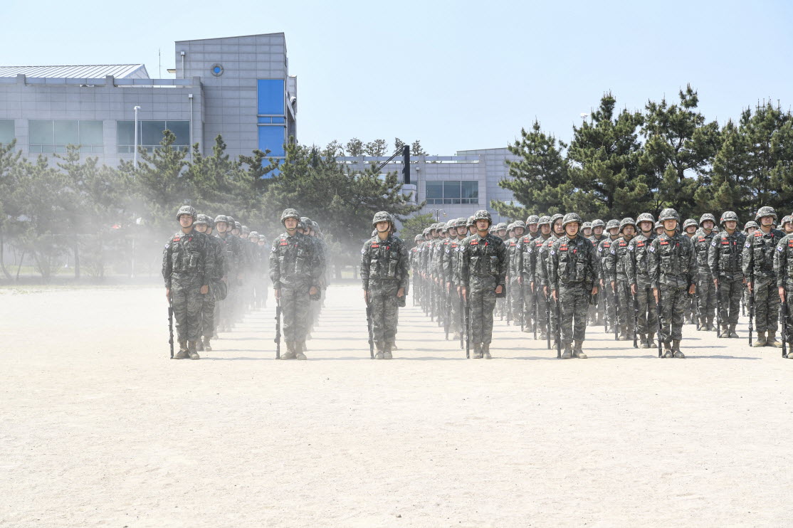 해병대 사관후보생 132기 교육사열 22.jpg