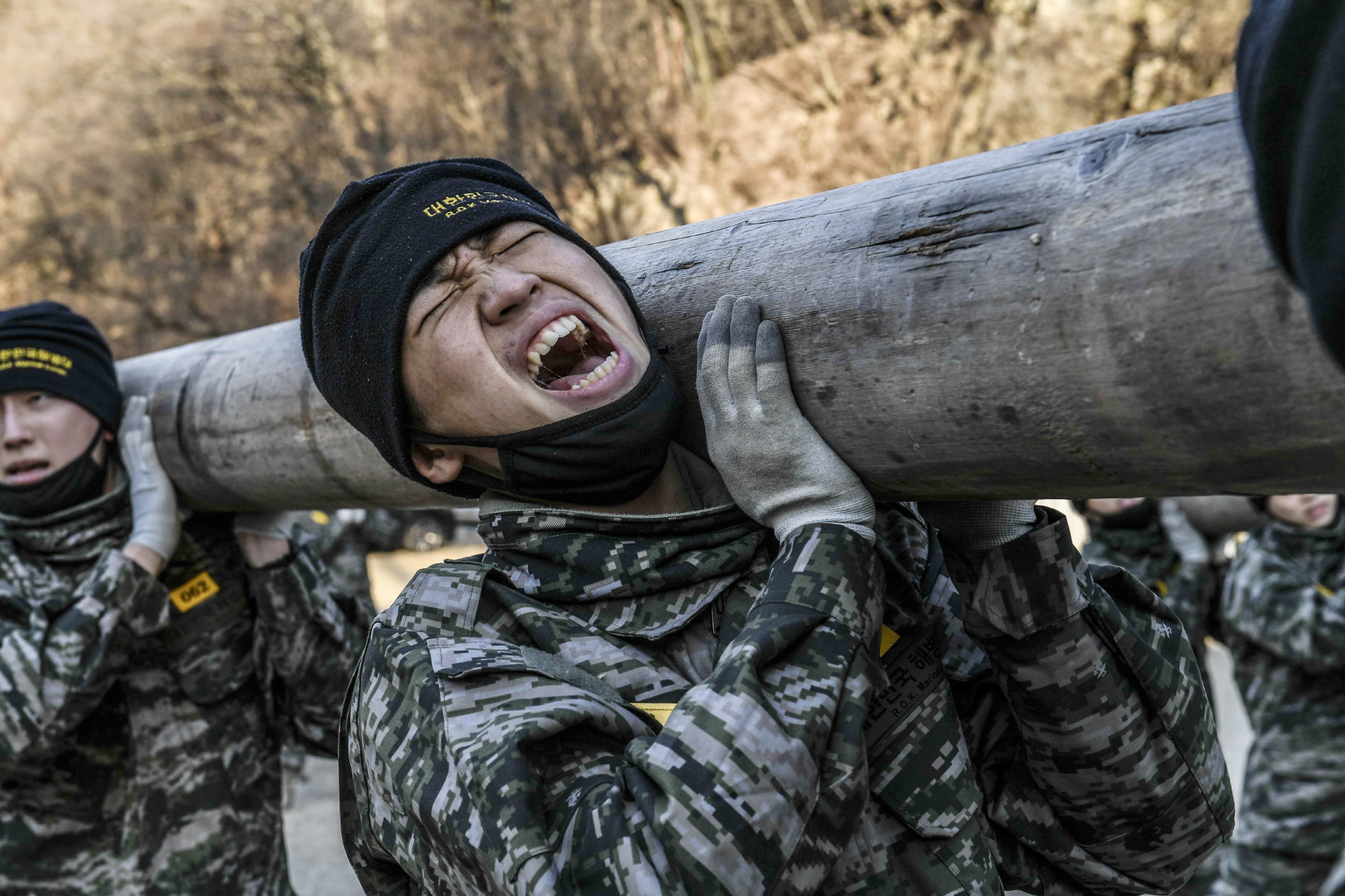 해병대 부사관후보생 394기 산악훈련 및 목봉체조 훈련 44.jpg