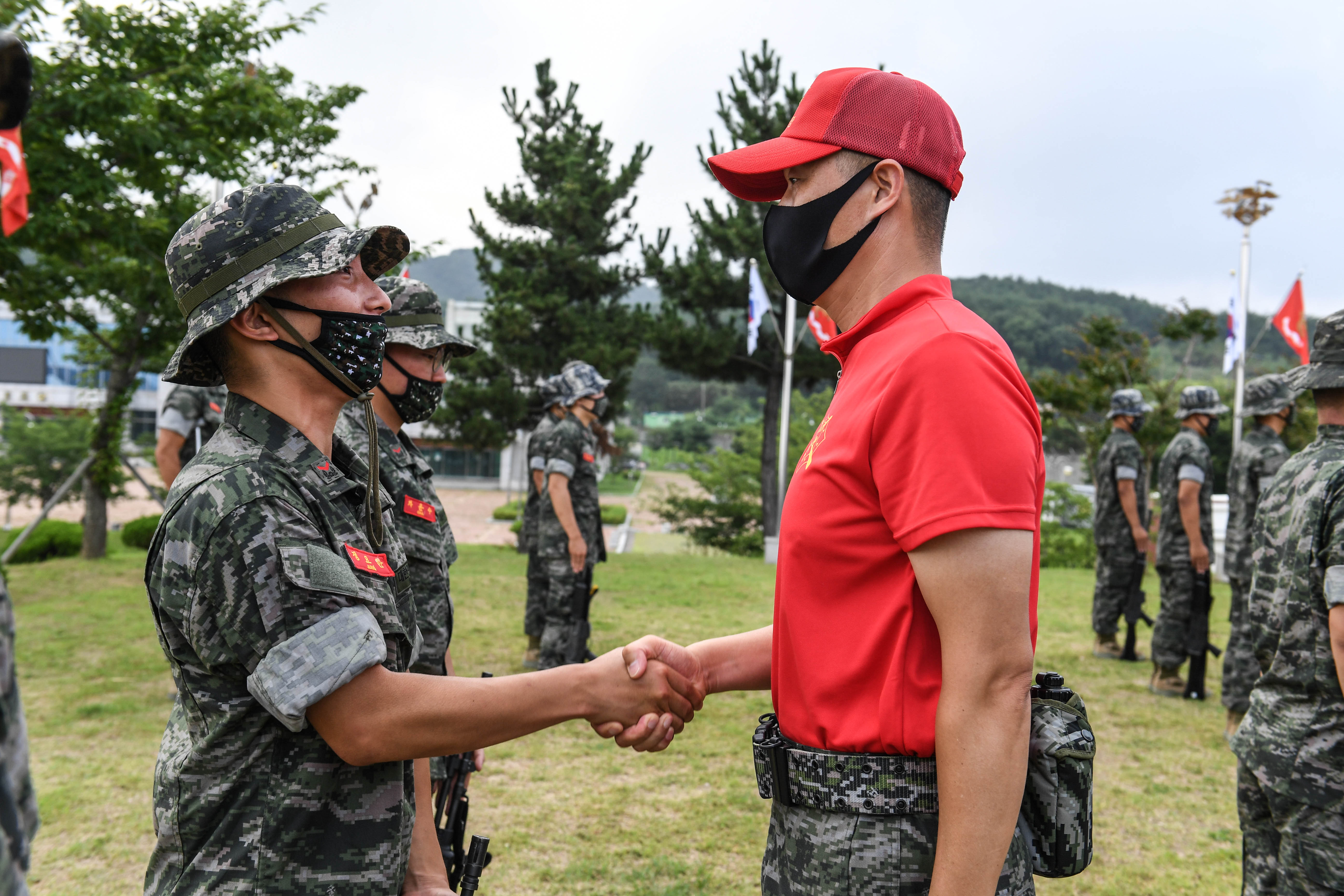 해병대 부사관후보생 390기 빨간명찰수여식 7.jpg