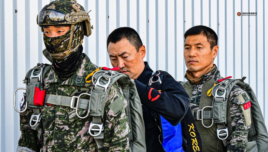고공 강하 집체훈련2.jpeg