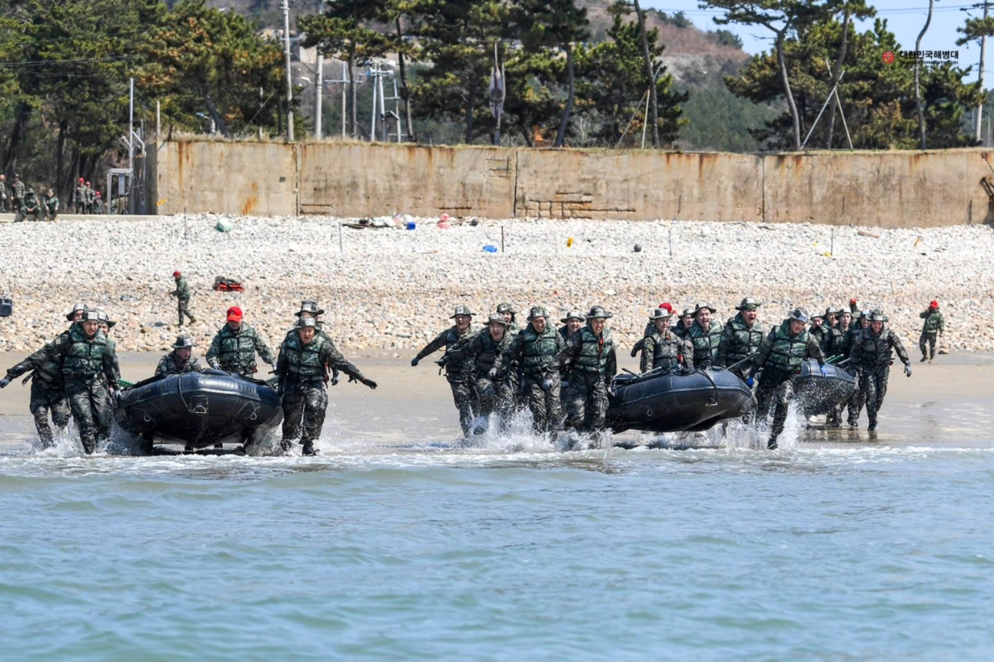 상륙기습 기초훈련 3.jpg