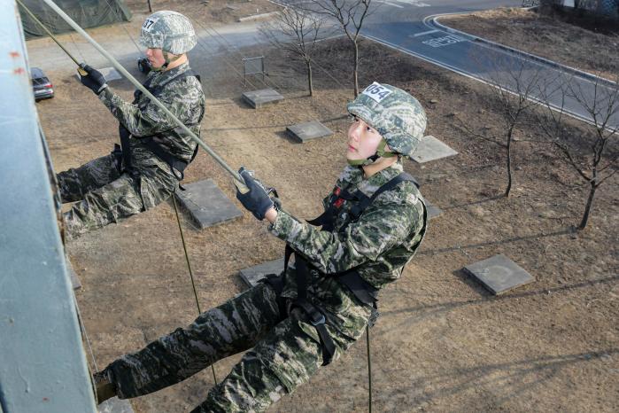해병대1사단 킹콩여단 산악기초훈련.jpg