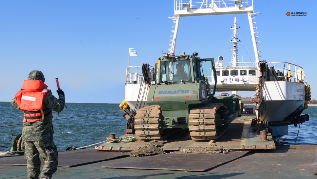 상륙군수지원 훈련 4.jpg