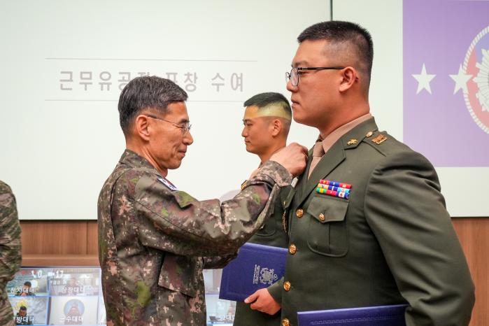 김경률 해참총장, 해병대2사단 현장지도.jpg