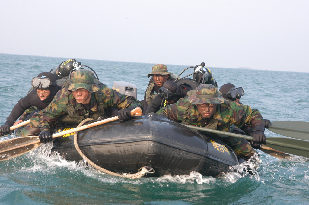 hbcom_h003.jpg
