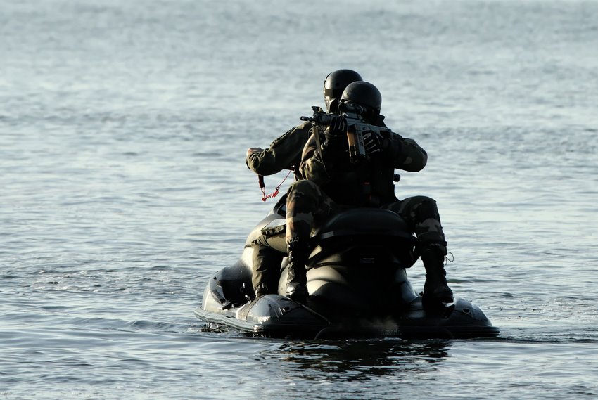 commandohubertecumeternfr0.jpg