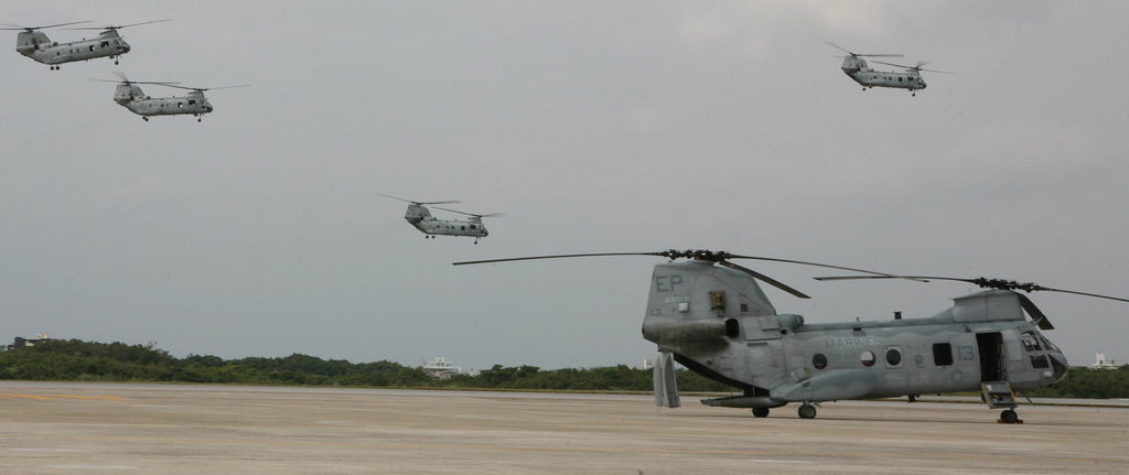 CH-46E.jpg