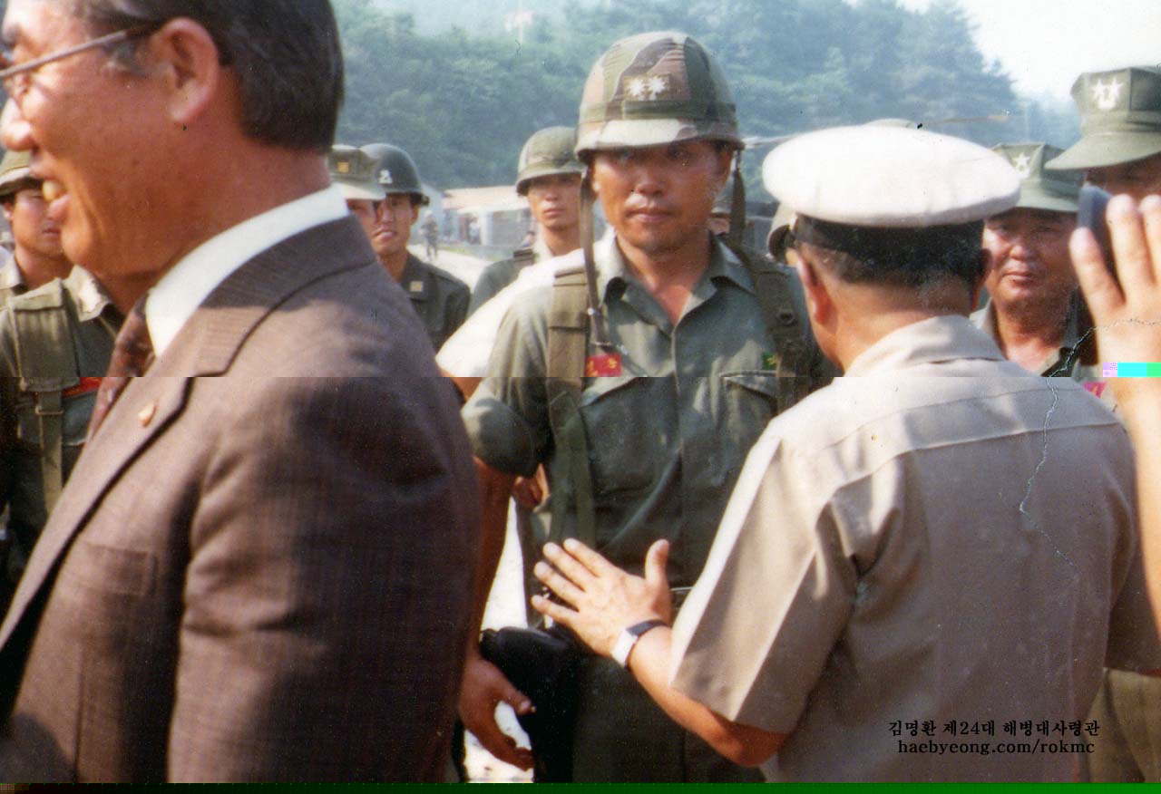 rokmc24_48.jpg