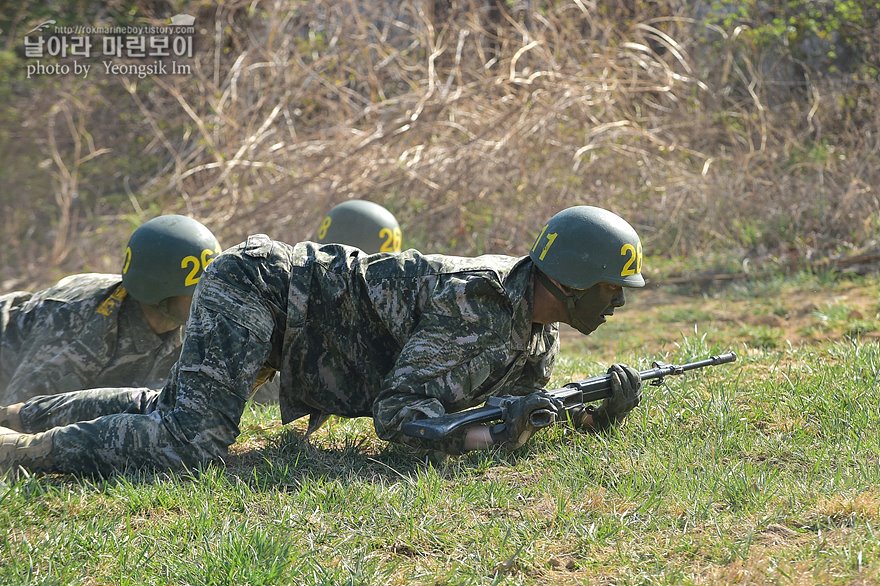 신병1315기_2교육대_각개전투_0440.jpg