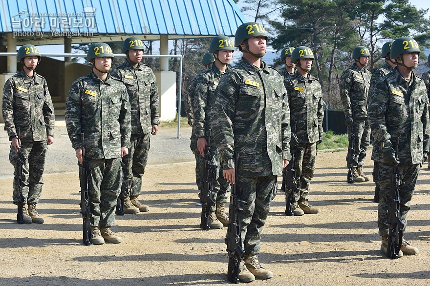 신병1315기_2교육대_각개전투_0378.jpg
