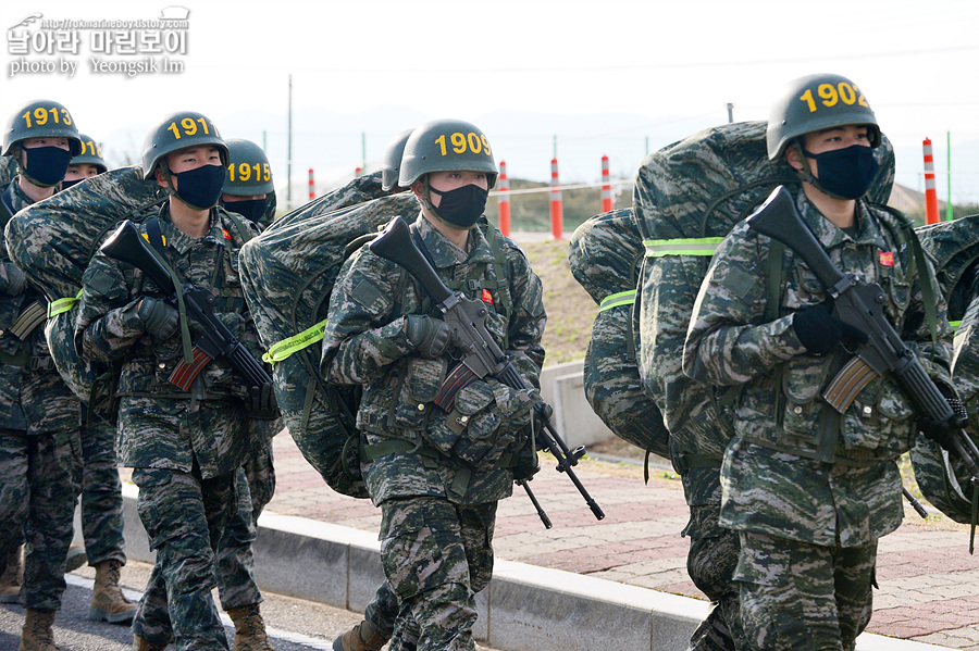 신병1287기1교육대빨간명찰_3126.jpg