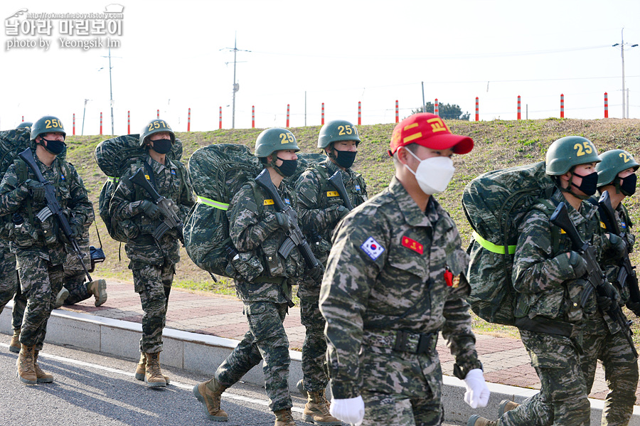 신병1287기1교육대빨간명찰_3176.jpg