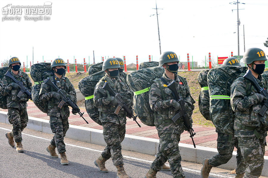 신병1287기1교육대빨간명찰_3130.jpg