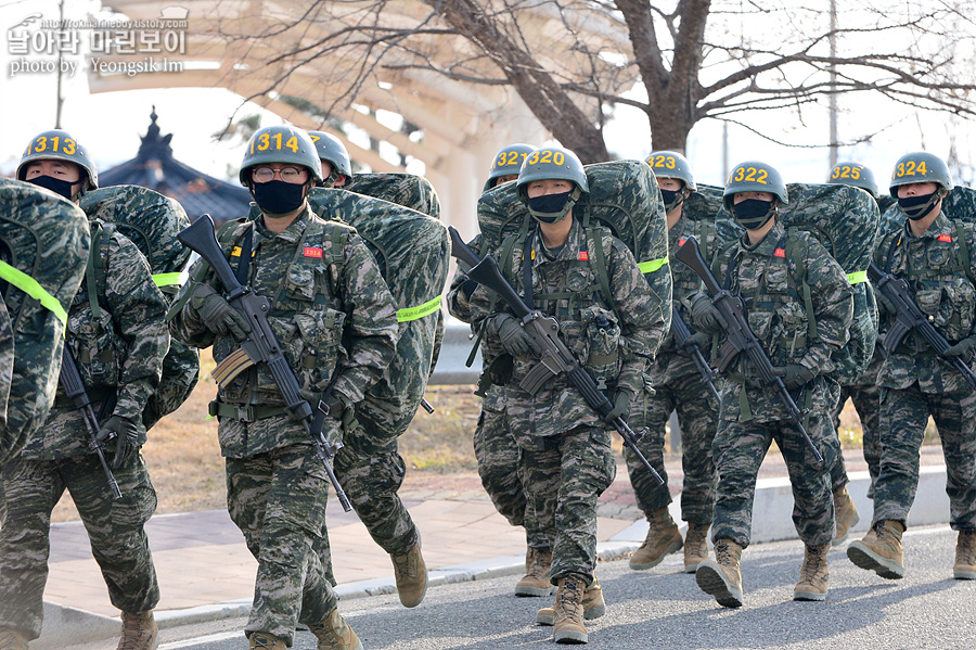 신병1287기1교육대빨간명찰_3101.jpg