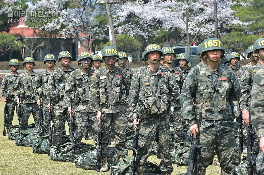신병1315기_빨간명찰수여식_1008.jpg