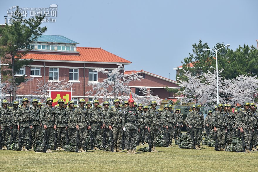 신병1315기_빨간명찰수여식_1048.jpg