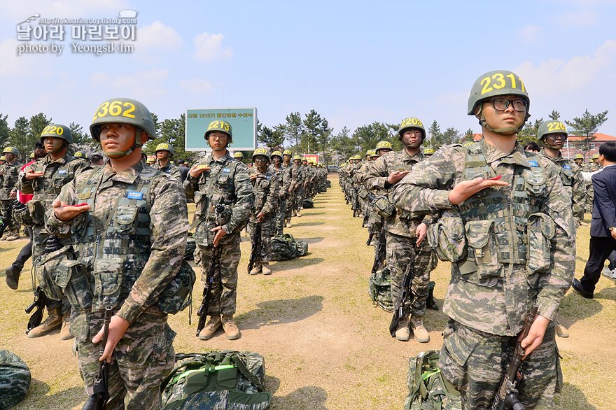 신병1315기_빨간명찰수여식_1057.jpg