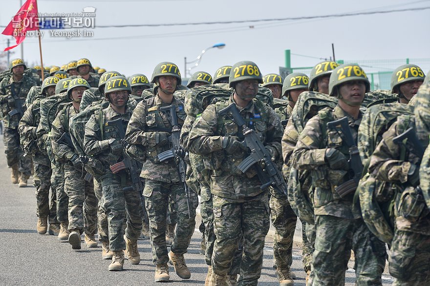 신병1315기_빨간명찰수여식_0955.jpg