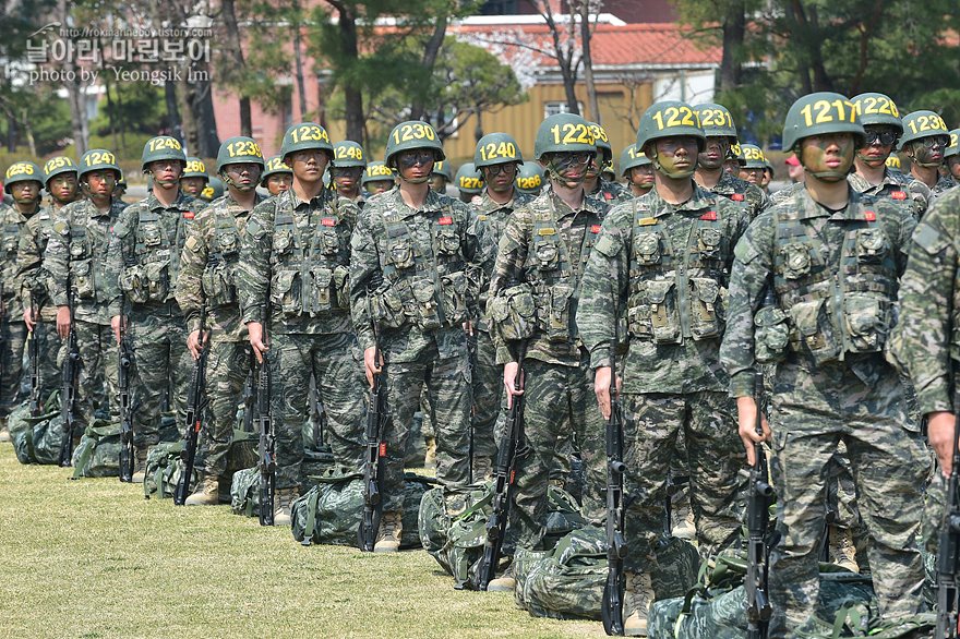 신병1315기_빨간명찰수여식_0987.jpg