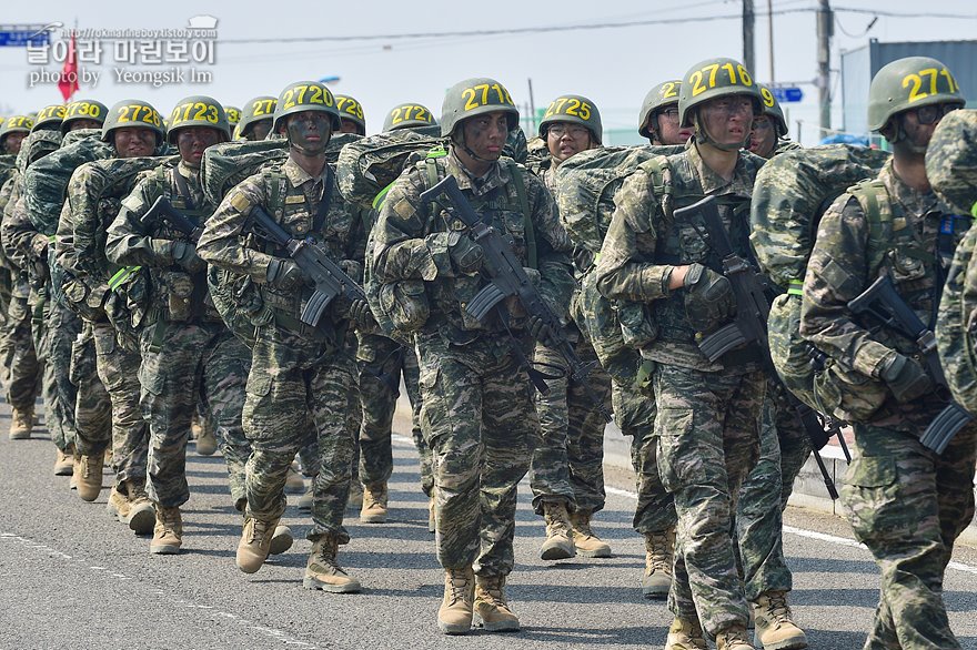 신병1315기_빨간명찰수여식_0952.jpg