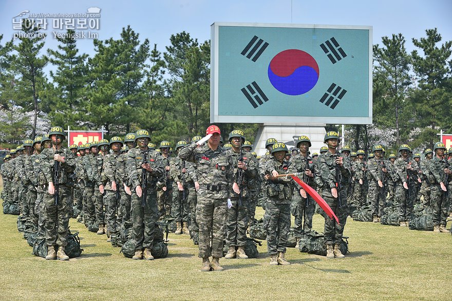 신병1315기_빨간명찰수여식_1033.jpg