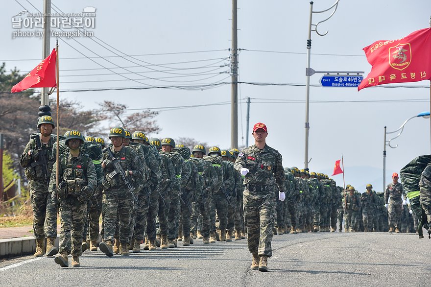신병1315기_빨간명찰수여식_0850.jpg