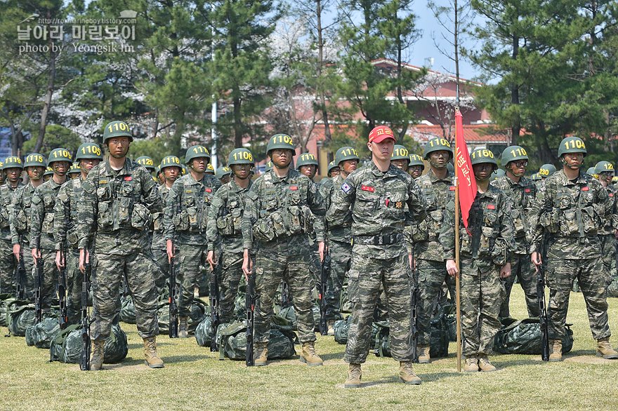 신병1315기_빨간명찰수여식_0986.jpg