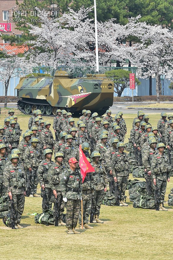 신병1315기_빨간명찰수여식_1138.jpg