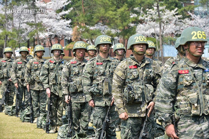 신병1315기_빨간명찰수여식_1085.jpg