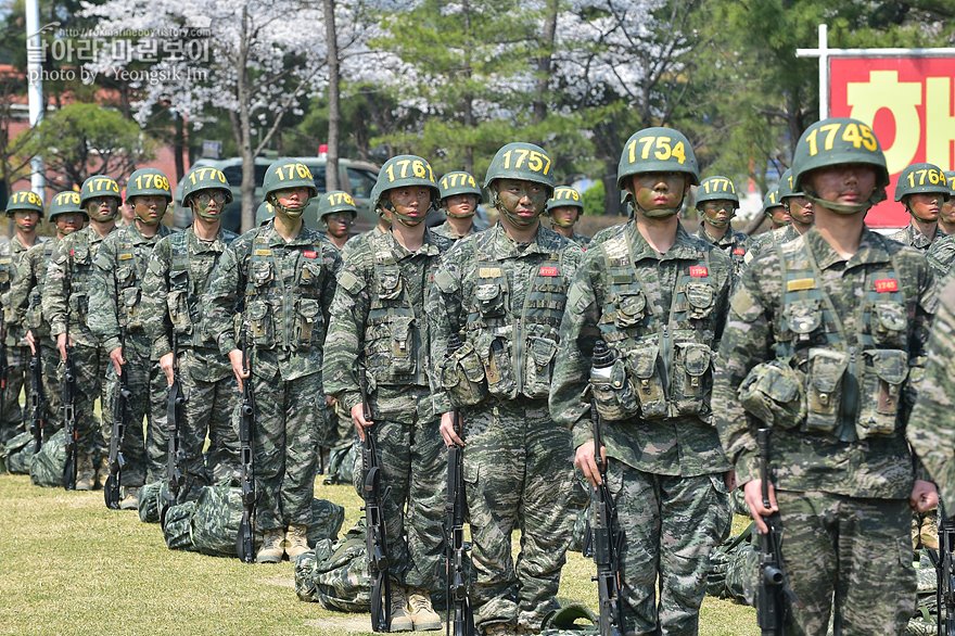 신병1315기_빨간명찰수여식_1012.jpg