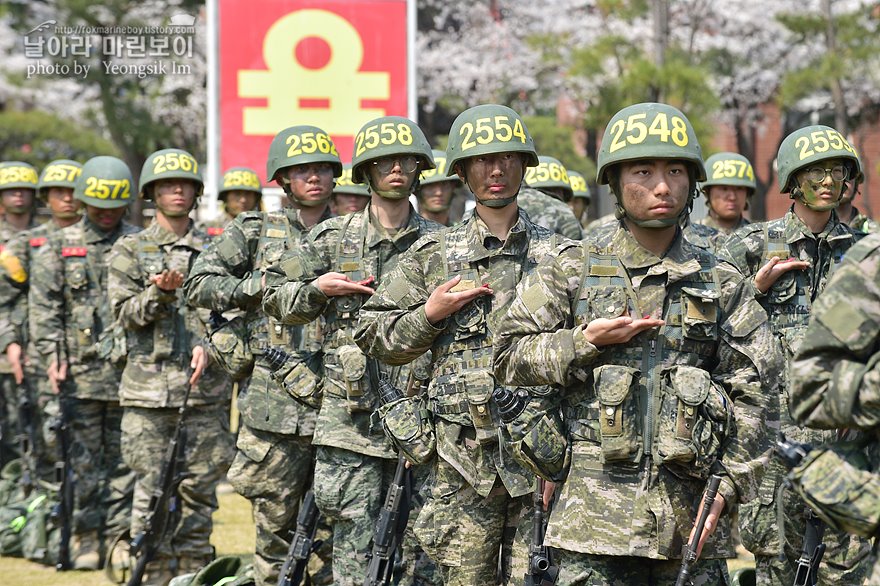 신병1315기_빨간명찰수여식_1071.jpg