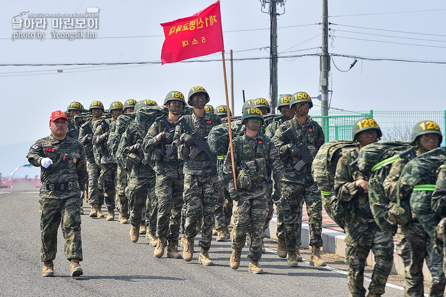 신병1315기_빨간명찰수여식_0867.jpg