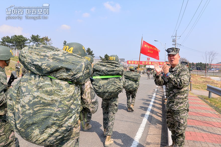 신병1315기_빨간명찰수여식_0867_1.jpg