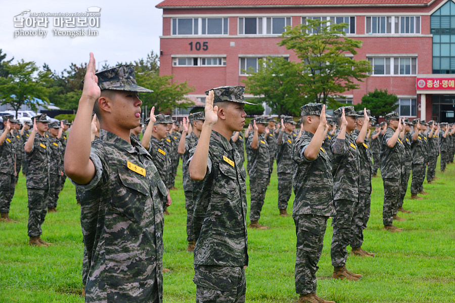 신병 1297기 2주차 입소식_2_0678_9.jpg