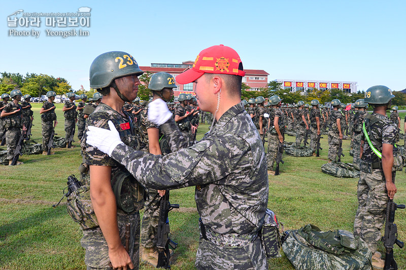 신병1309기 극기주 빨간명찰수여식_8480_3.jpg