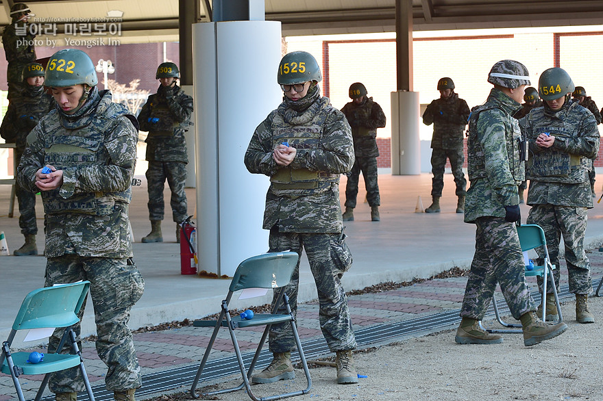 신병1301기 4주차 수류탄2_0981.jpg