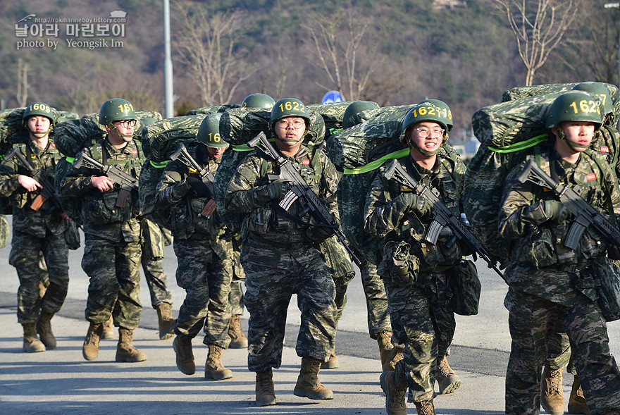 신병1301기 4주차 수류탄3_1530.jpg