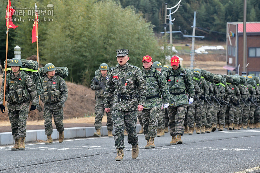 신병1301기_빨간명찰수여식_2465.jpg