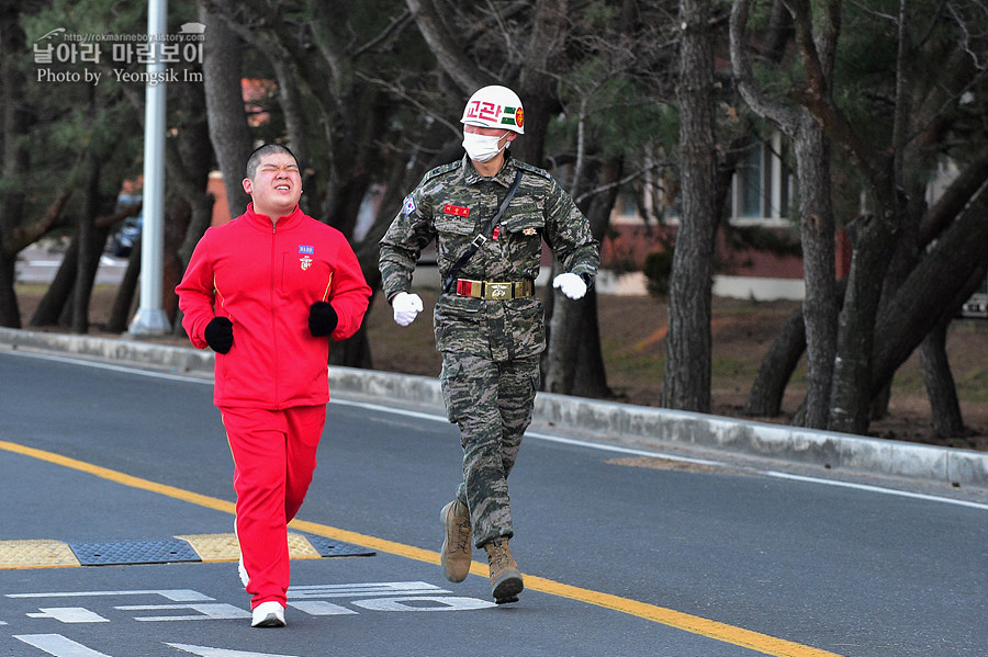 신병 1277기 2교육대 3주차 달리기평가_7978.jpg