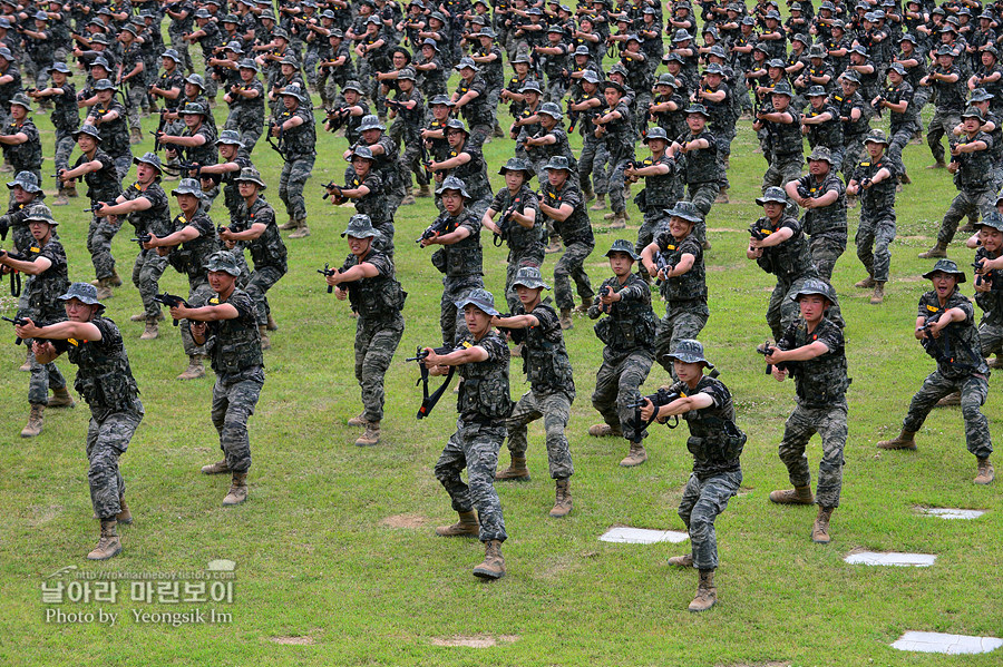 신병1293기1교육대5주차훈련_수류탄외_1812.jpg