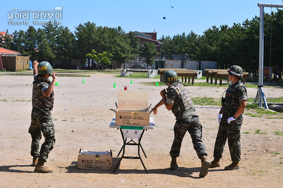 신병1293기1교육대5주차훈련_수류탄_1387.jpg