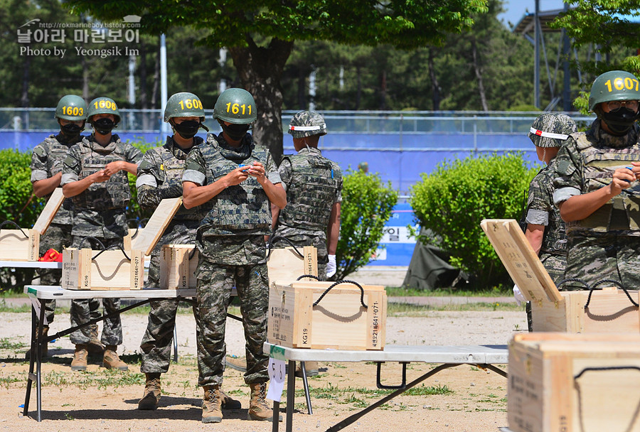 신병1293기1교육대5주차훈련_수류탄_1508.jpg