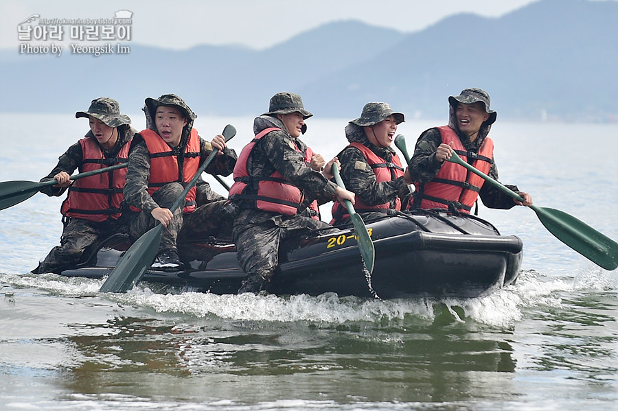 신병1297기1교육대4주차_해상훈련_3544.jpg